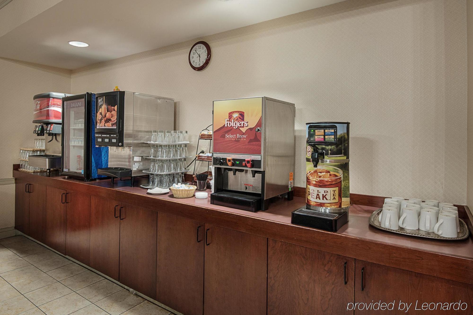 Clarion Hotel & Conference Center Shepherdstown Buitenkant foto